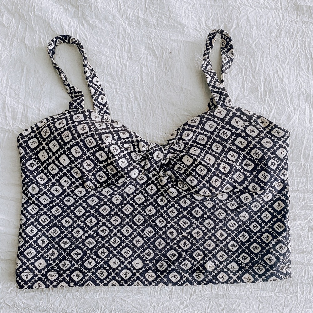 Forever 21 Flower Crop Top